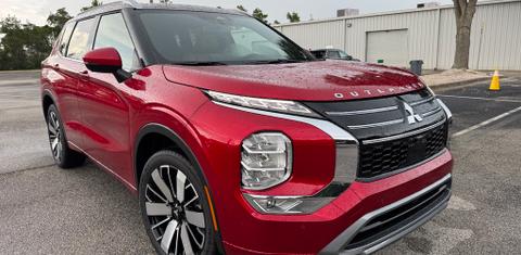 Mitsubishi Outlander 2025