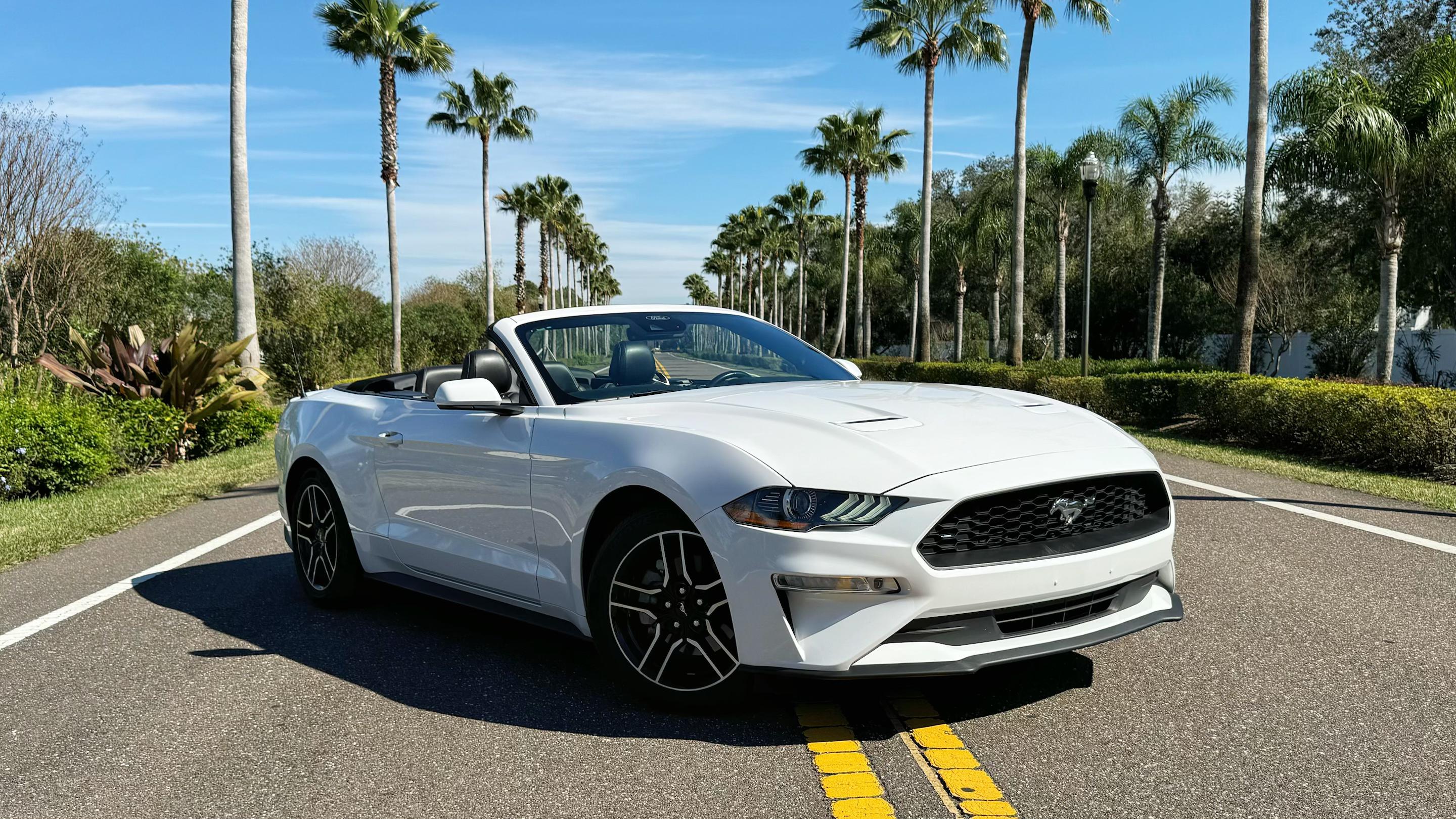 Ford Mustang 2021 in Tampa, FL