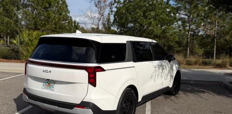 Kia Carnival 2025
