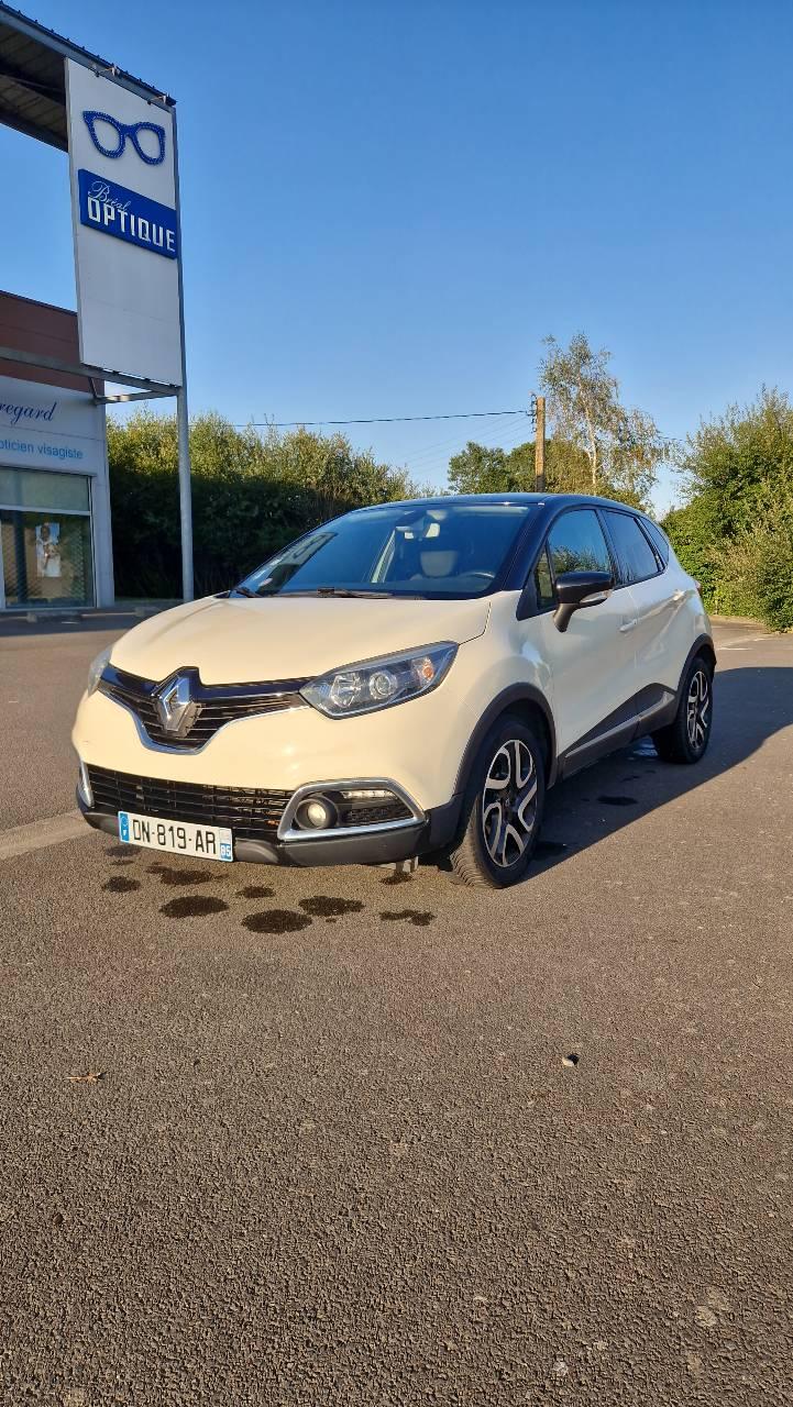 Renault CAPTUR 2015 in Rennes