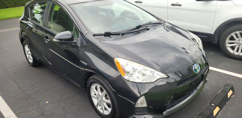 Toyota Prius c 2014