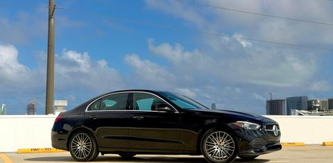 Mercedes-Benz C-Class 2024