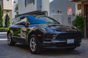 Porsche Macan car