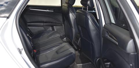 Ford Fusion 2020