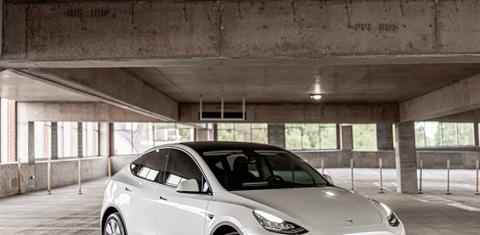 Tesla Model Y 2022