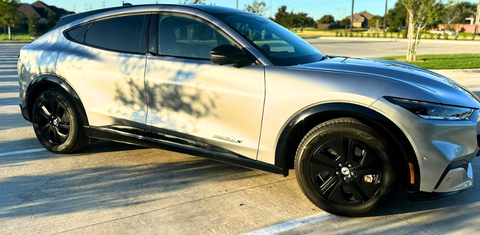 Ford Mustang Mach-E 2021