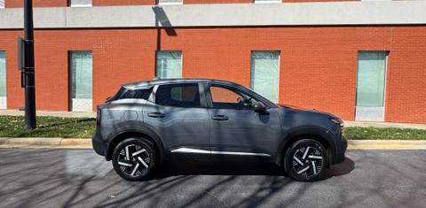 Nissan Kicks 2025