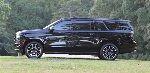 Chevrolet Suburban 2025