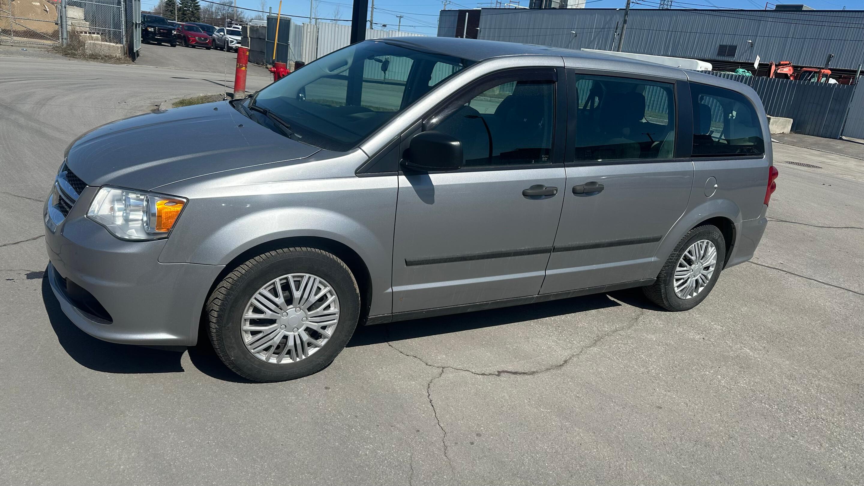 Dodge Grand Caravan 2015 à 