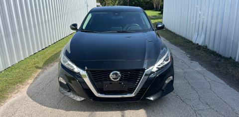 Nissan Altima 2022