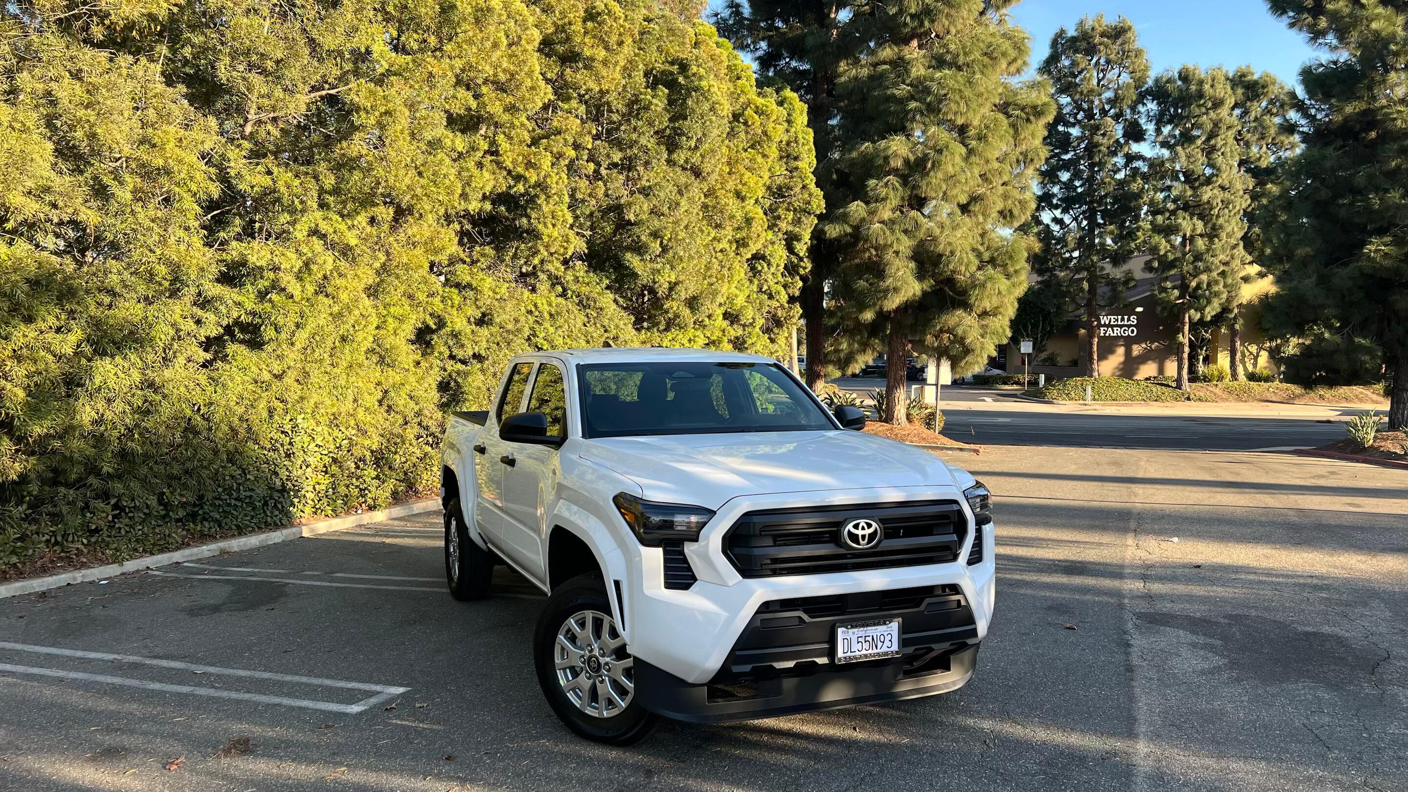 Toyota Tacoma 2024 in Culver City, CA