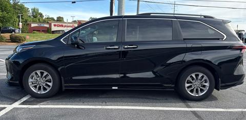 Toyota Sienna 2025