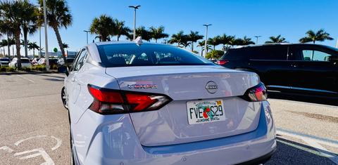 Nissan Versa 2025