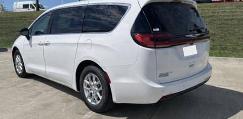 Chrysler Pacifica 2026