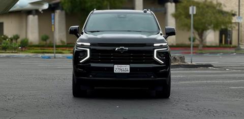 Chevrolet Suburban 2025