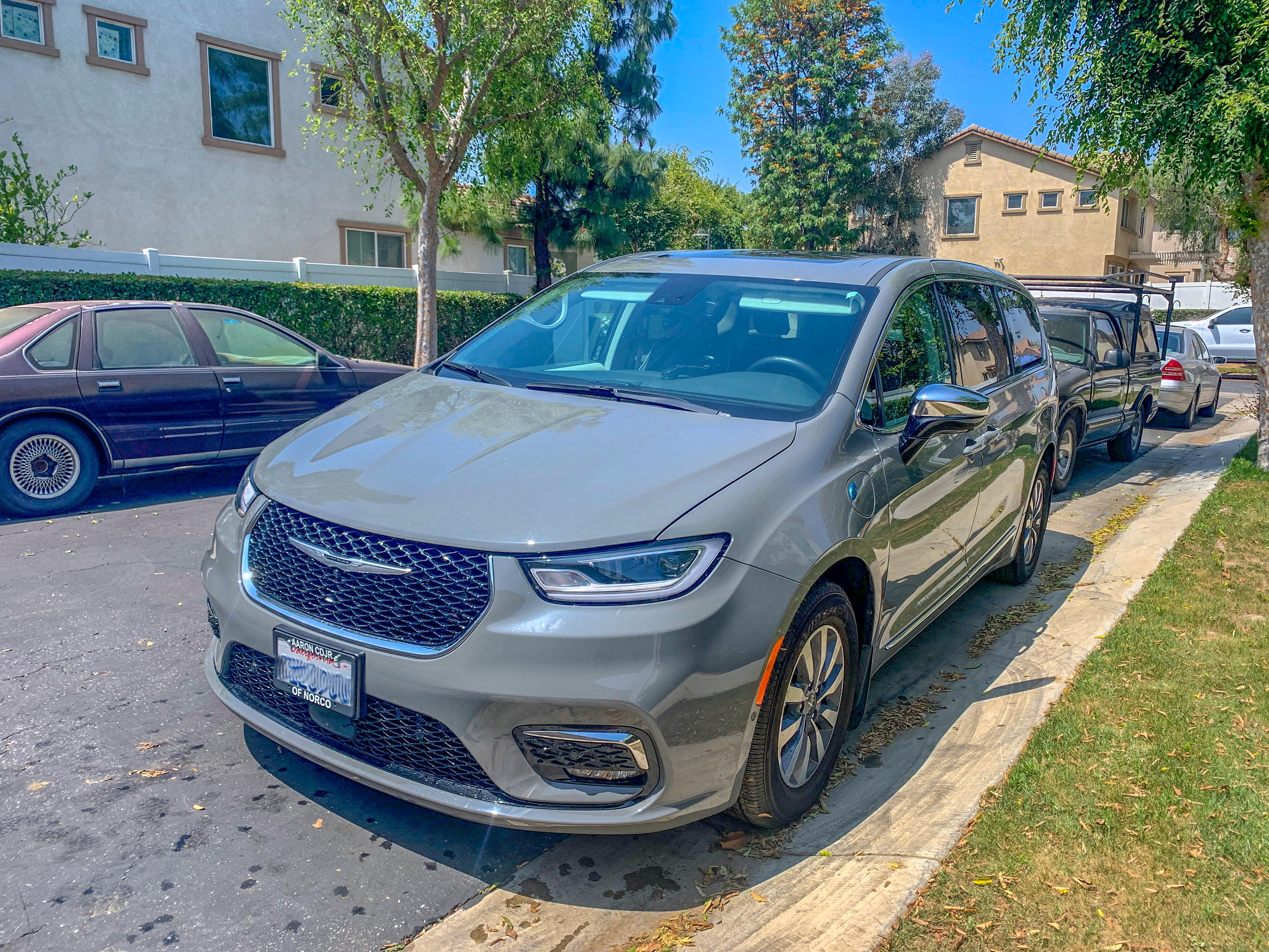 Chrysler Pacifica 2023 in Riverside, CA