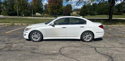 Hyundai Genesis 2013