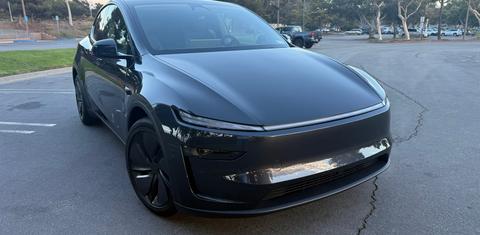 Tesla Model Y 2026