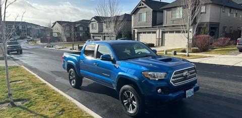 Toyota Tacoma 2017