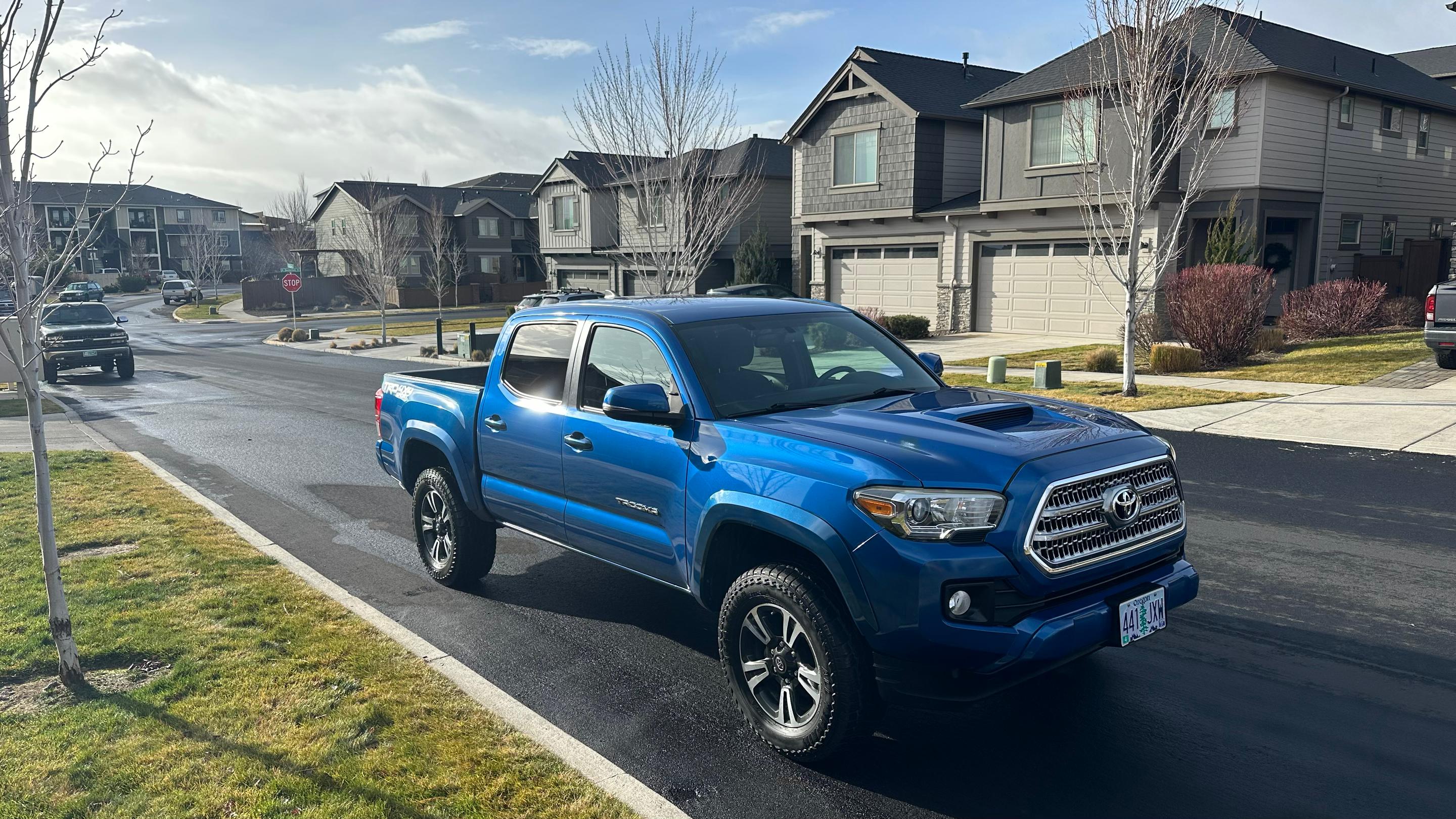Toyota Tacoma 2017 in Bend, OR