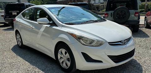 Hyundai Elantra 2016