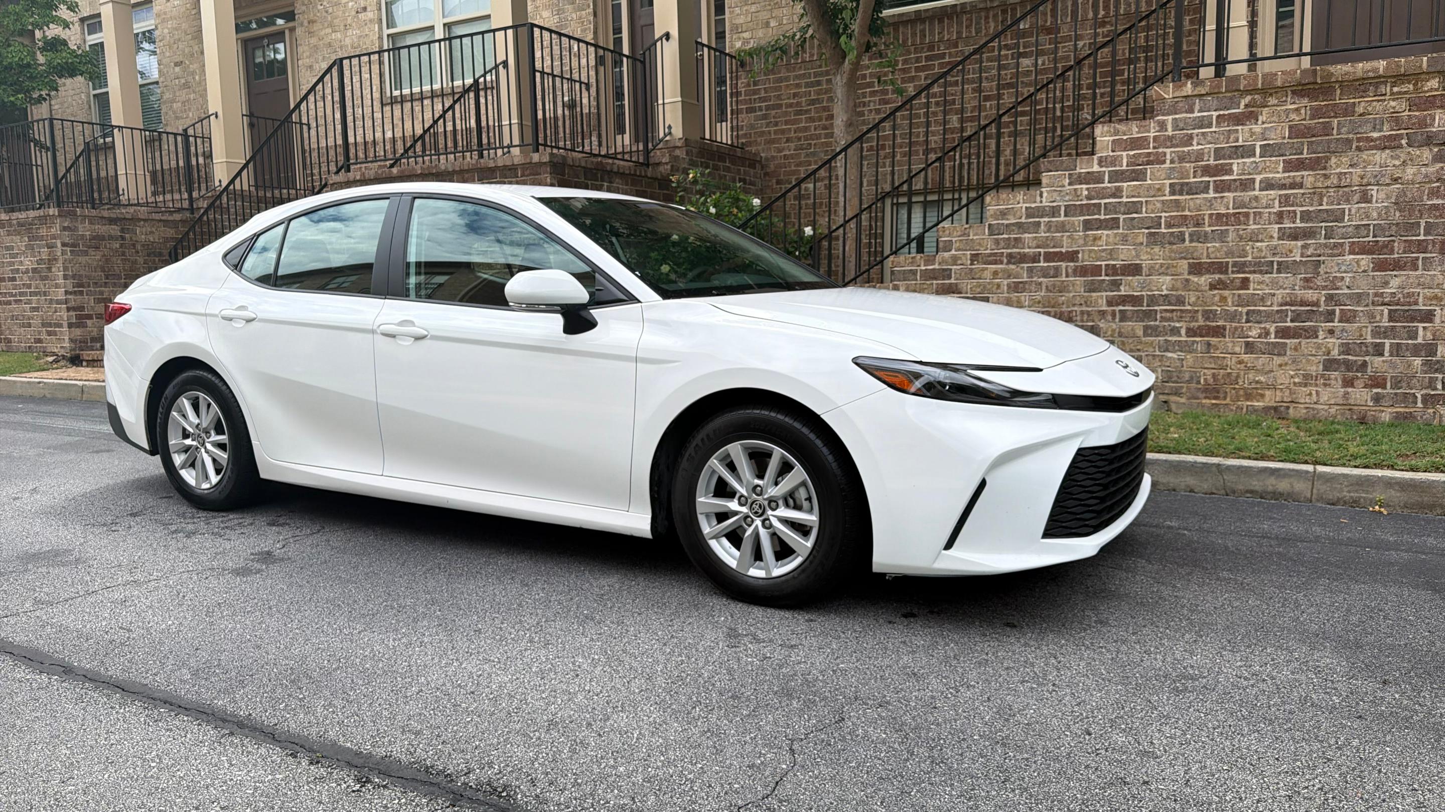 Toyota Camry Hybrid 2025 in Atlanta, GA