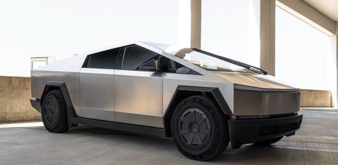 Tesla Cybertruck 2025