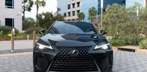 Lexus UX 2024