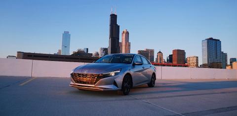 Hyundai Elantra 2022