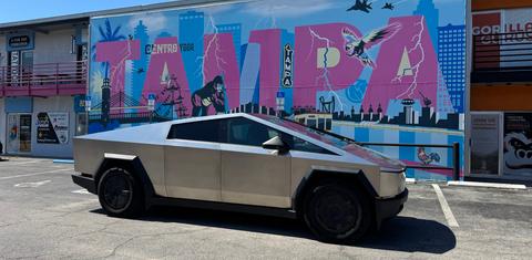Tesla Cybertruck 2024