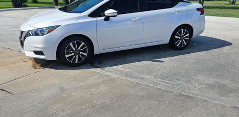 Nissan Versa 2021
