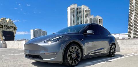 Tesla Model Y 2022