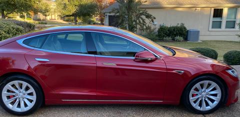 Tesla Model S 2016