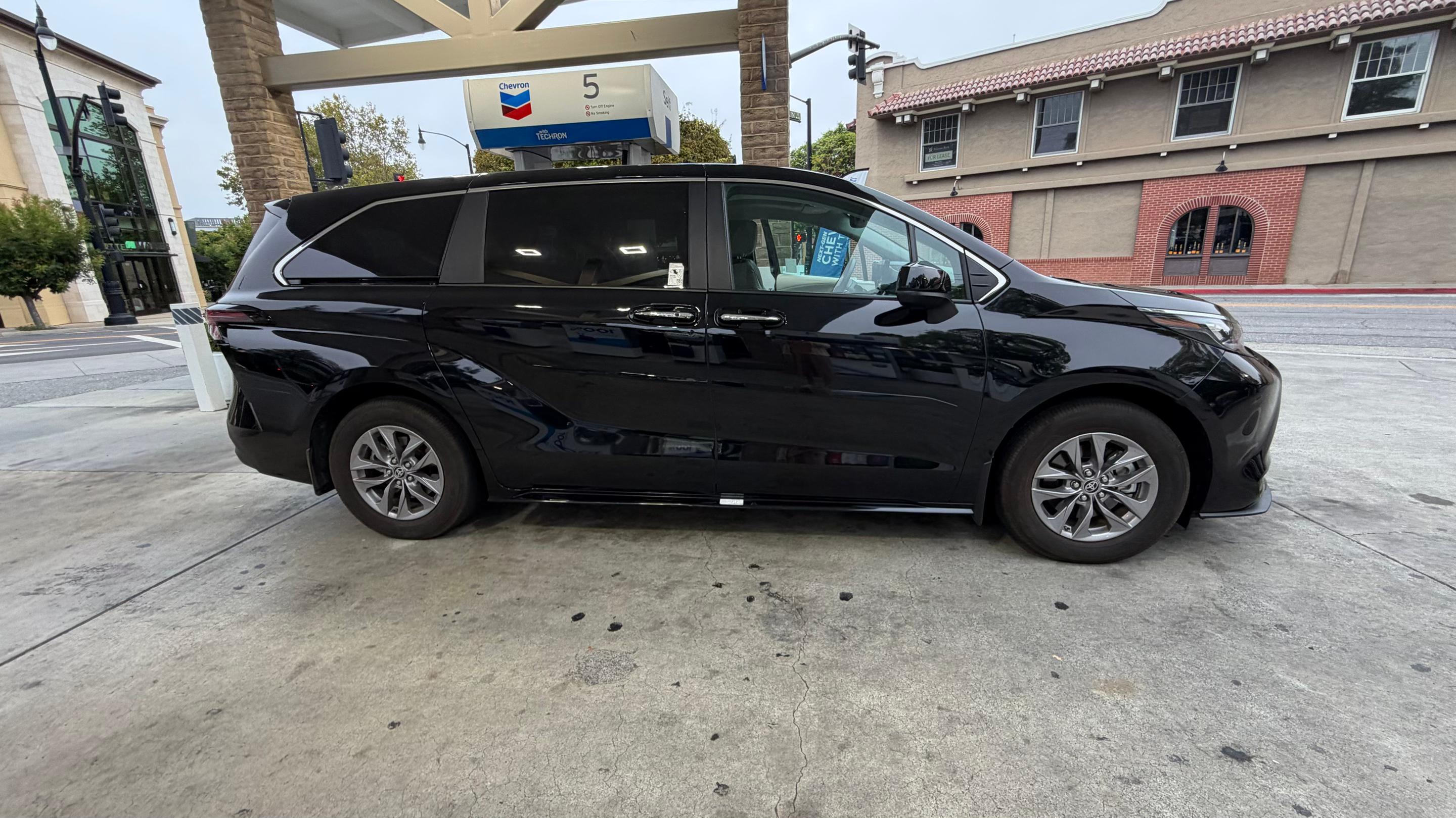 Toyota Sienna 2025 in Palo Alto, CA