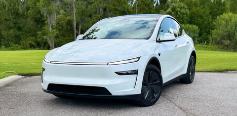 Tesla Model Y 2026