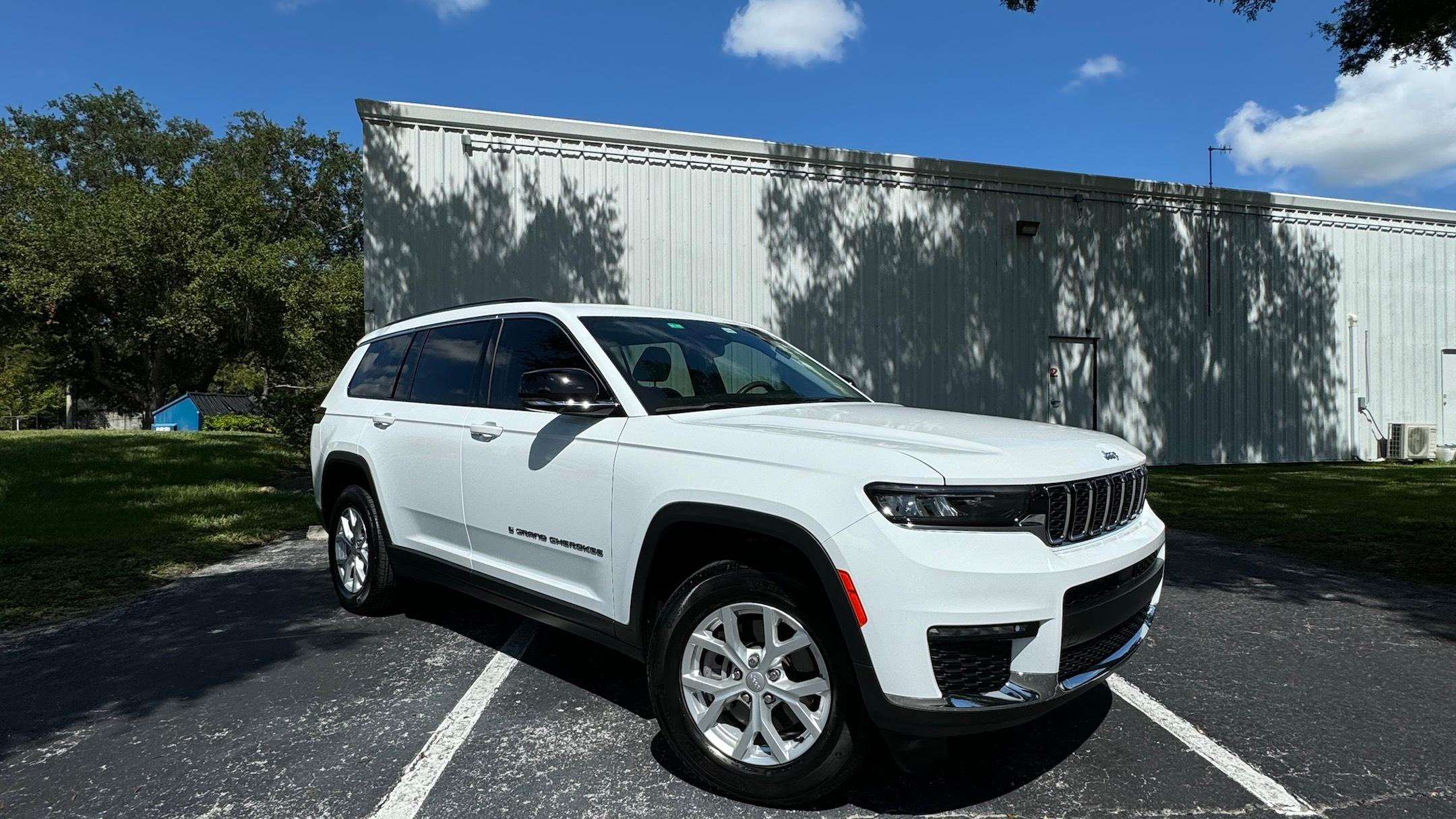 Jeep Grand Cherokee L 2023 in Edgewood, FL