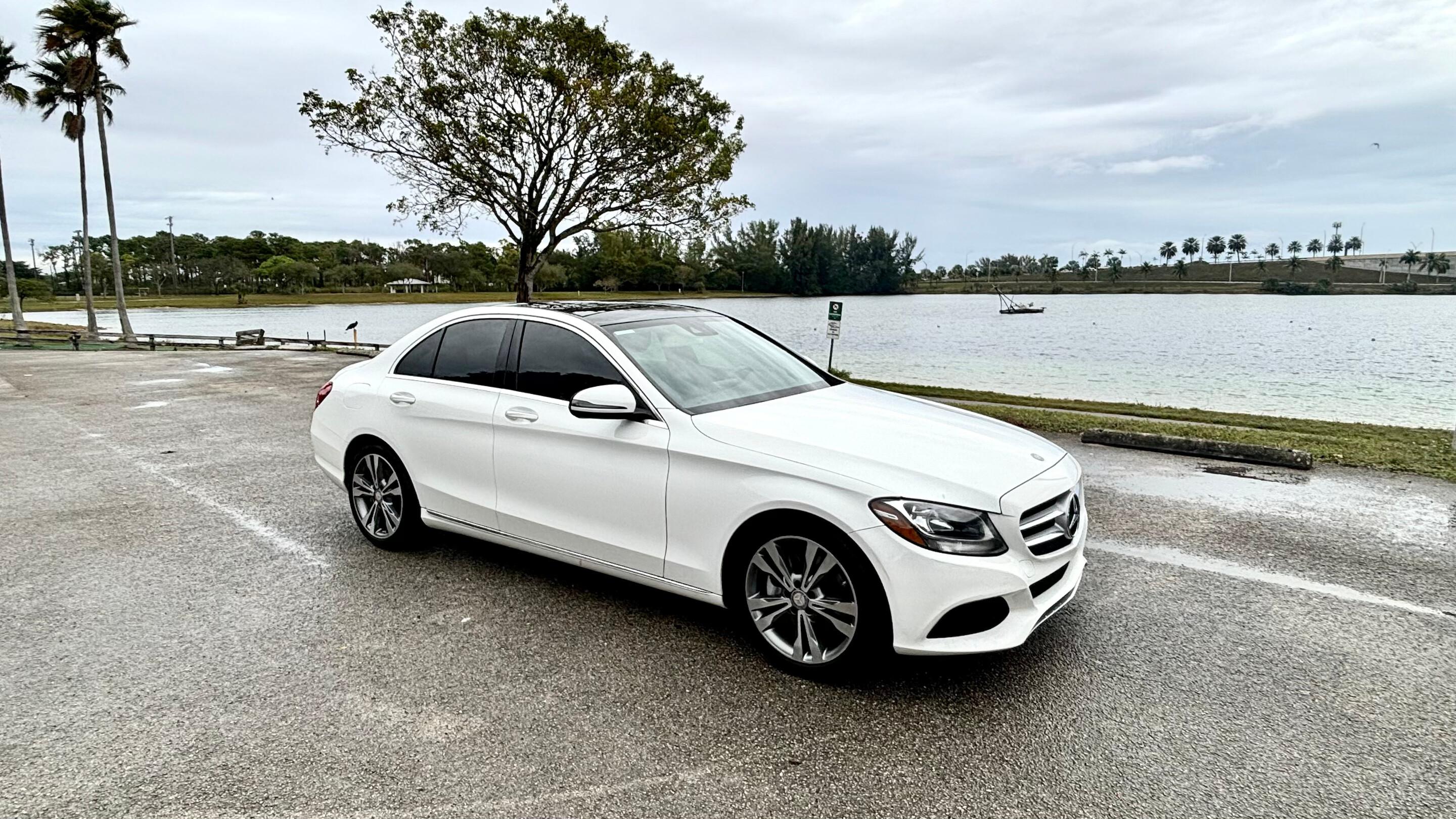 Mercedes-Benz C-Class 2016 in 