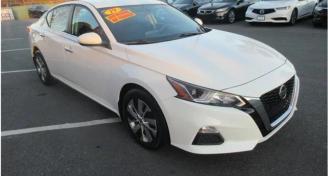 Nissan Altima 2019 — Car rental alternative in Charlotte, NC