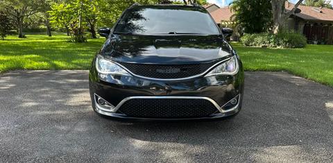 Chrysler Pacifica 2018