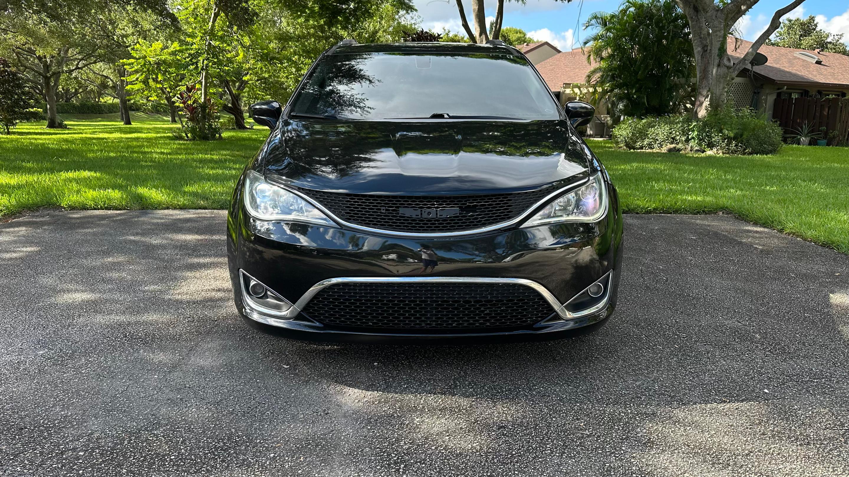 Chrysler Pacifica 2018 in 