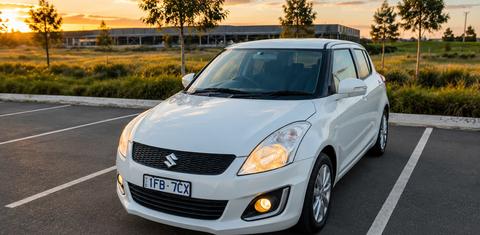 Suzuki SWIFT 2016