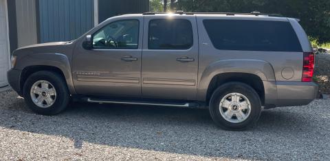 Chevrolet Suburban 2013
