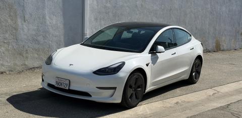 Tesla Model 3 2023
