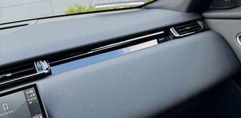 Land Rover Range Rover Velar 2026