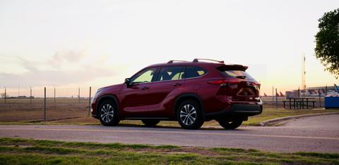 Toyota Highlander 2021