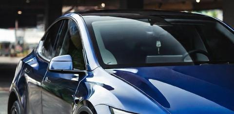 Tesla Model Y 2026