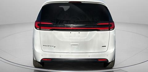 Chrysler Pacifica 2024