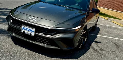 Hyundai Elantra 2025