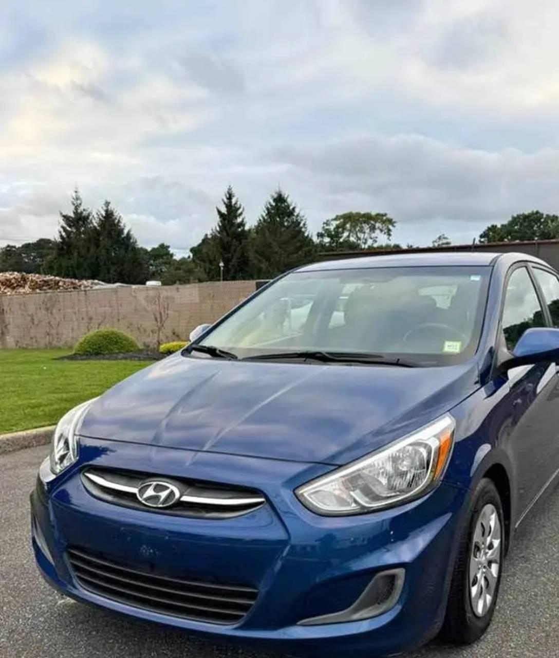 Hyundai Accent 2017 in East Hampton, NY