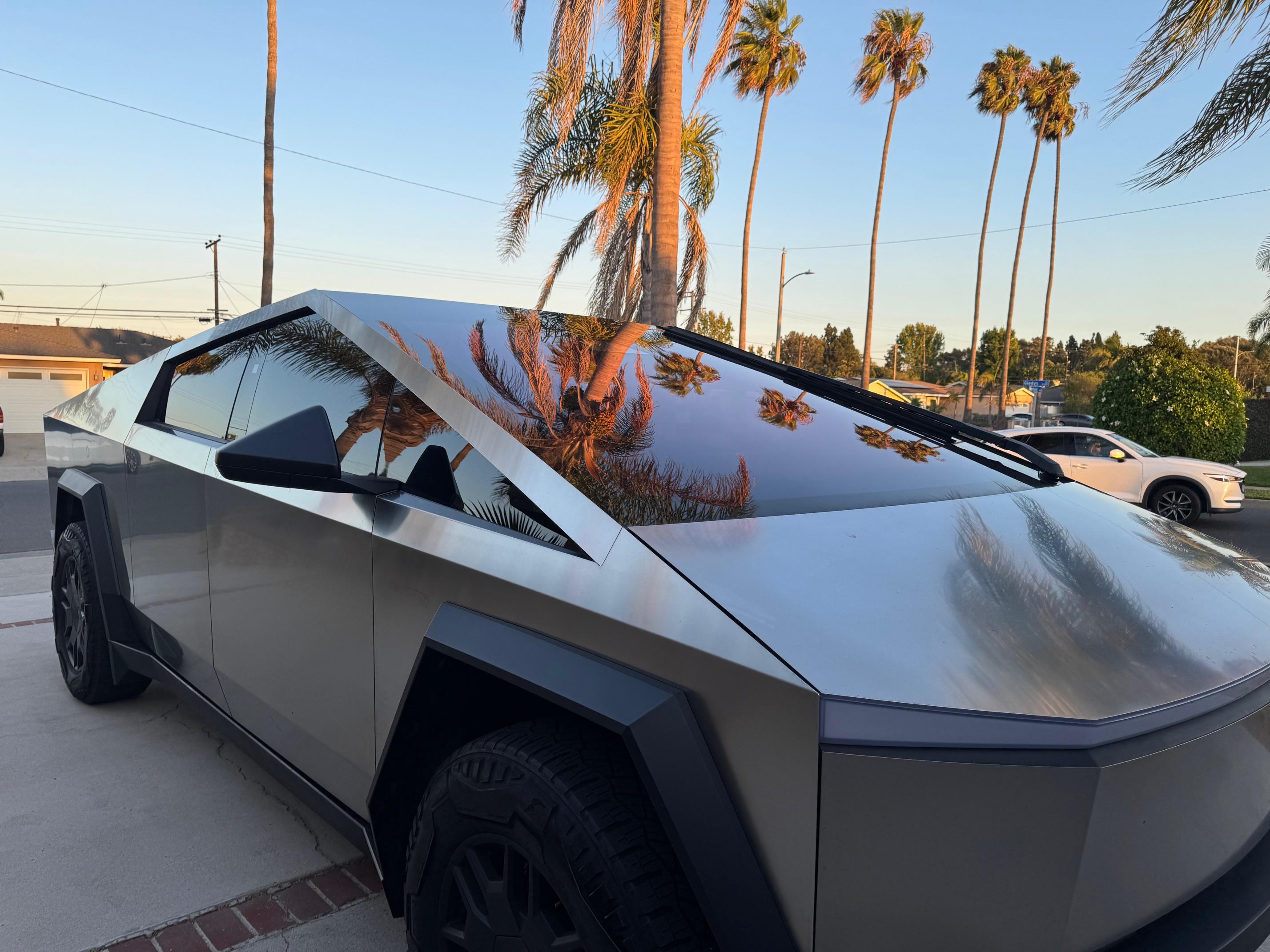 Tesla Cybertruck 2024 in 